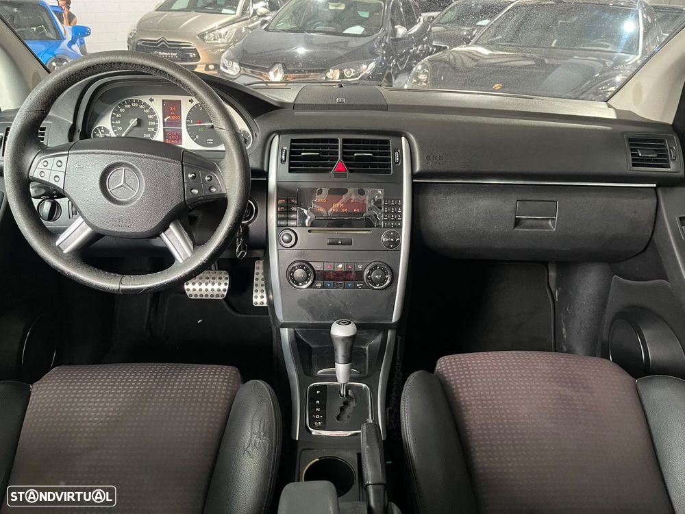 Mercedes-Benz B 200 CDi Autotronic - 8