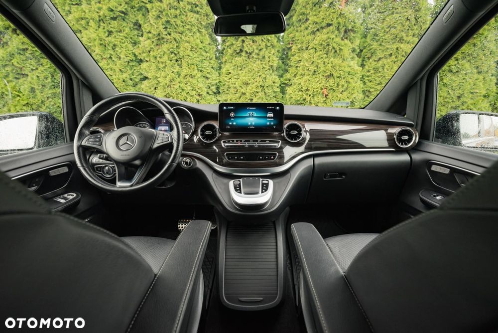 Mercedes-Benz Klasa V 300 d 4-Matic 9G-Tronic (d³ugi) - 10