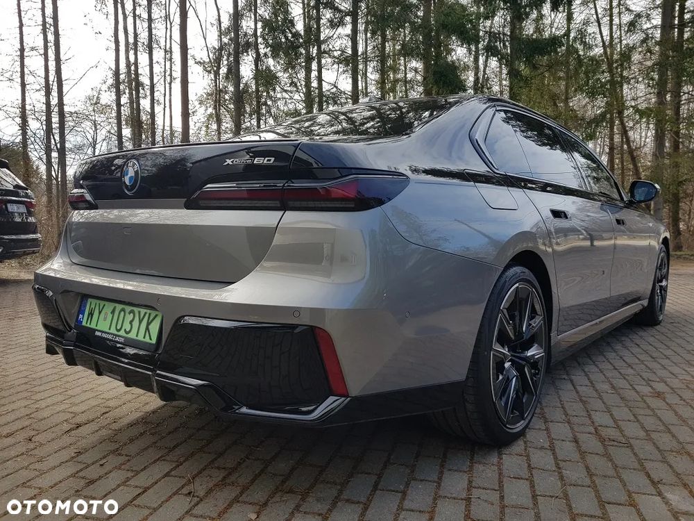 BMW i7 105.7kWh xDrive60 M Sport - 10