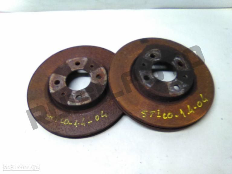 Conjunto De Discos Travão Frente  Fiat Stilo [2001_2008] 1.4 16 - 1
