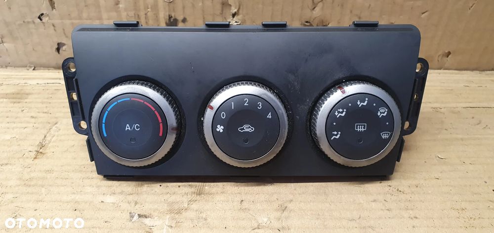 Panel nawiewu powietrza klimatyzacji Mazda 6 II GS1D61190B 5037225454B - 1