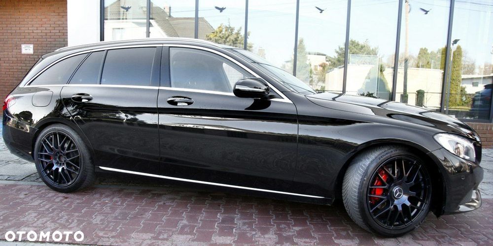 Mercedes-Benz Klasa C 250 d 9G-TRONIC - 30