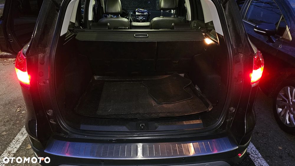 Ford Kuga 2.0 TDCi 4WD Titanium Plus - 13