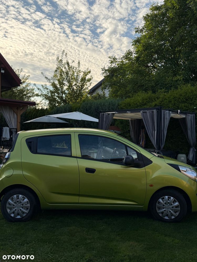 Chevrolet Spark 1.0 Base - 2