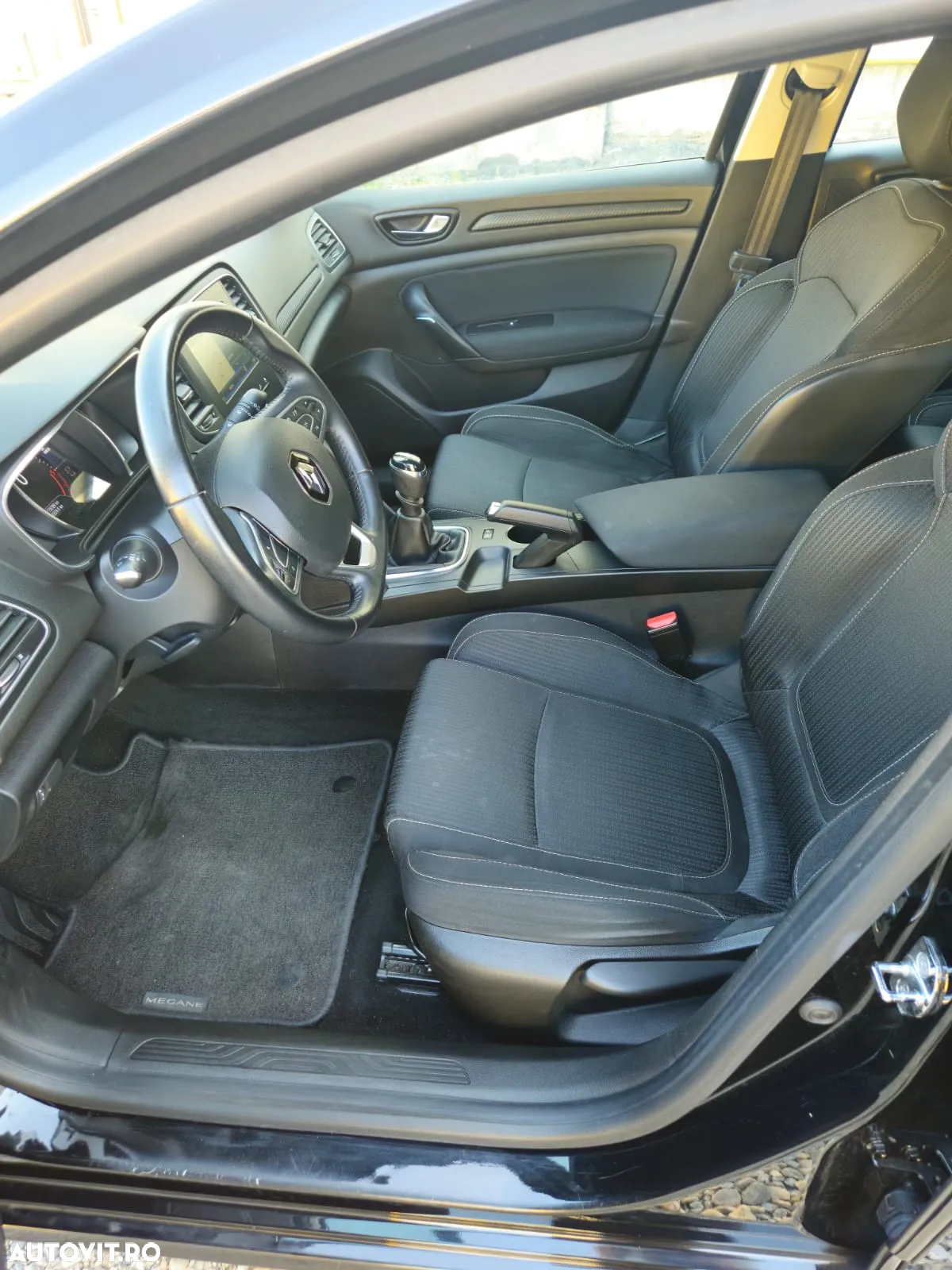 Renault Megane ENERGY dCi 110 ECO2 EXPERIENCE - 6