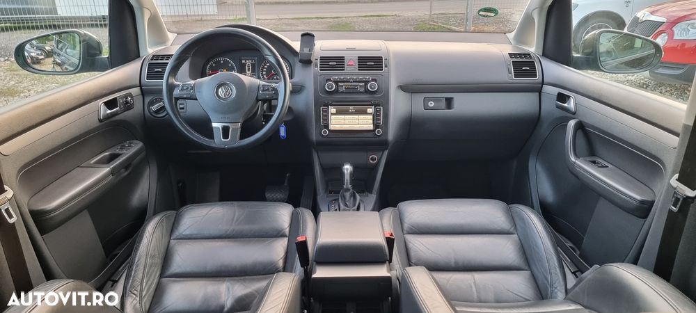 Volkswagen Touran 2.0 TDI DPF DSG Cross - 5