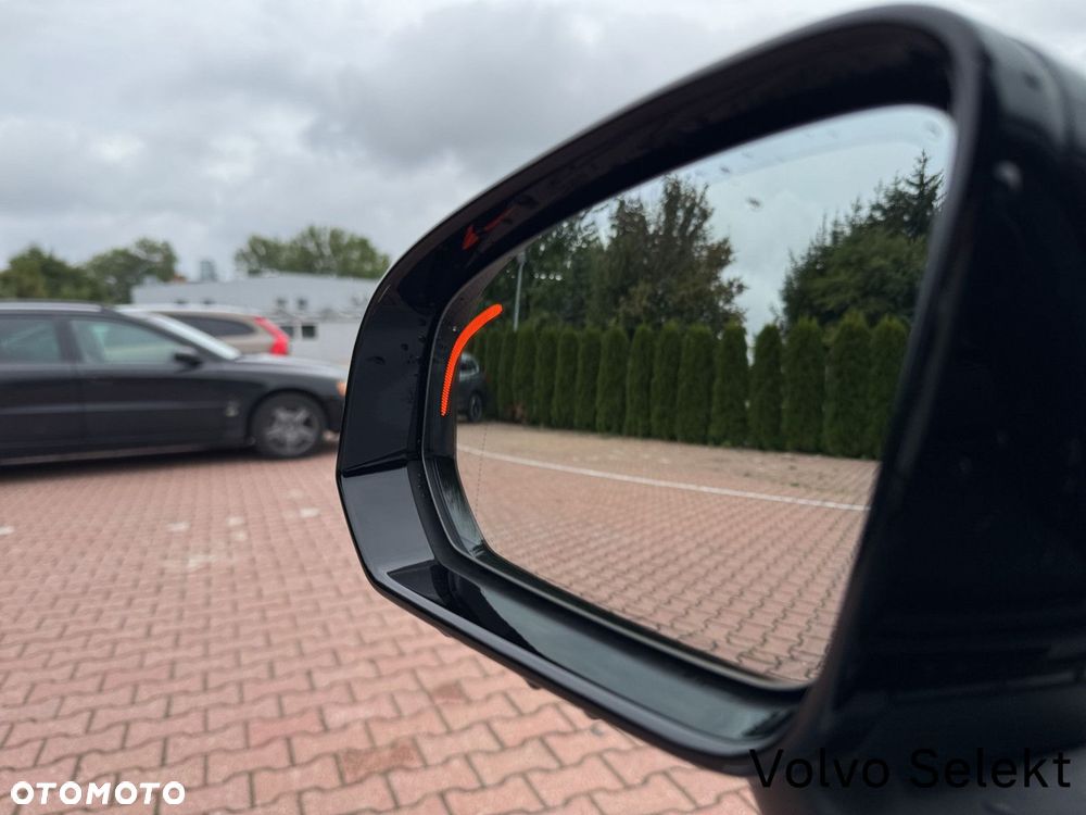 Volvo S60 B5 B AWD Ultimate Dark - 14