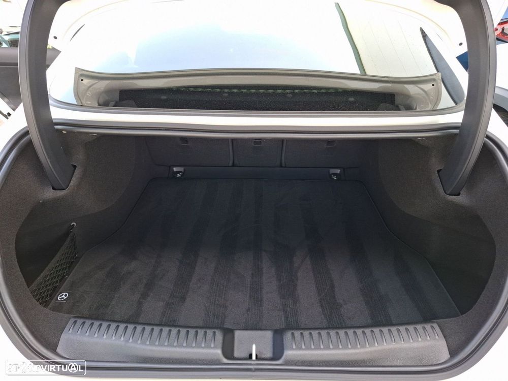 Mercedes-Benz CLA 220 - 26