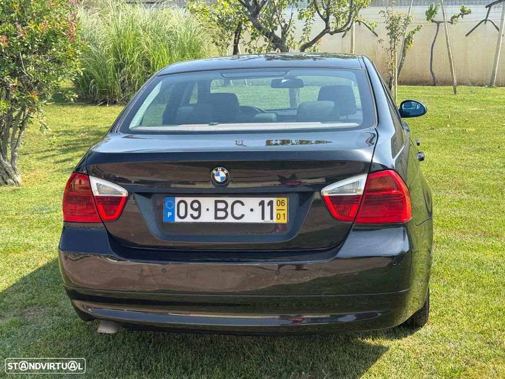 BMW 320 - 5
