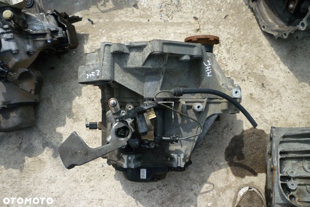 skrzynia biegów VW Audi  Octavia Leon Golf 1.6 FSI JHW - 1