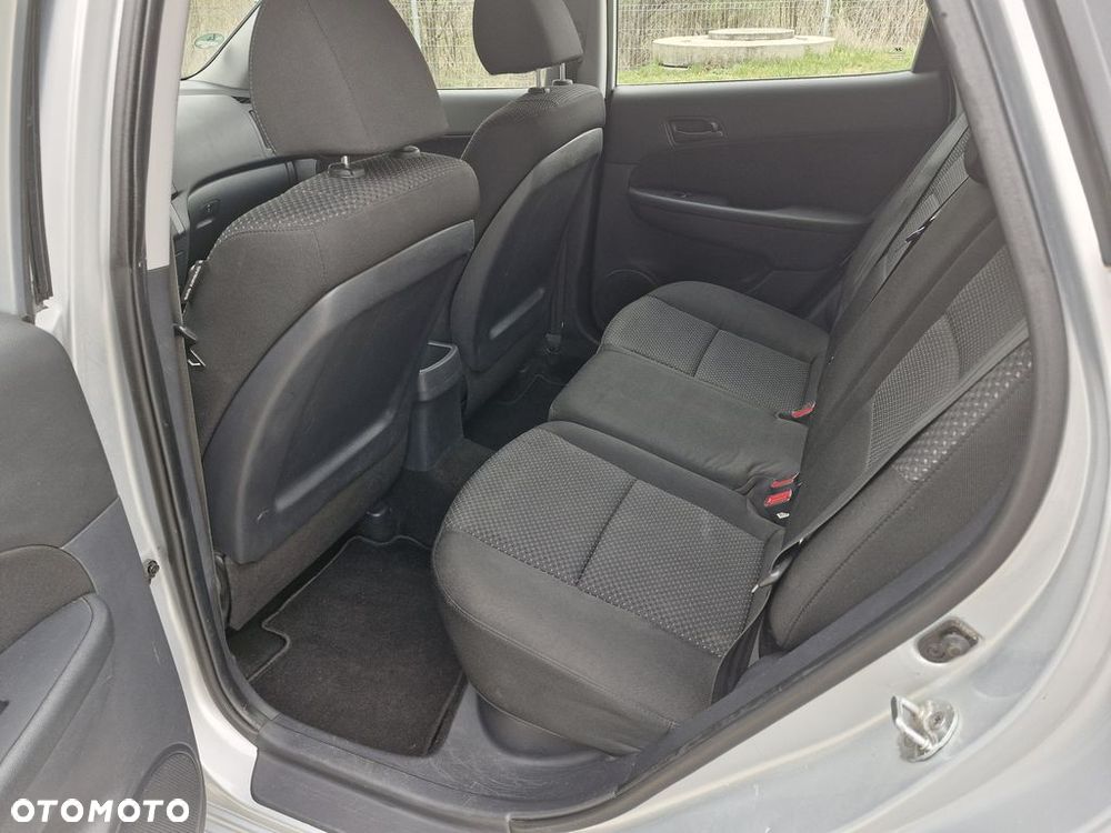 Hyundai i30 1.4 FIFA WM Edition - 15