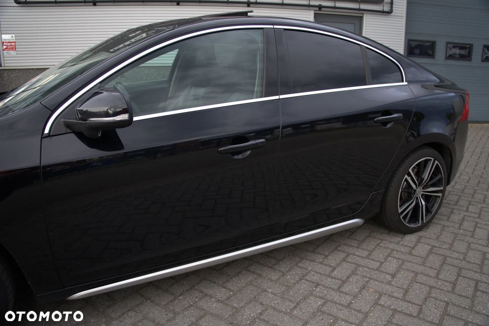 Volvo S60 T6 AWD Summum - 23