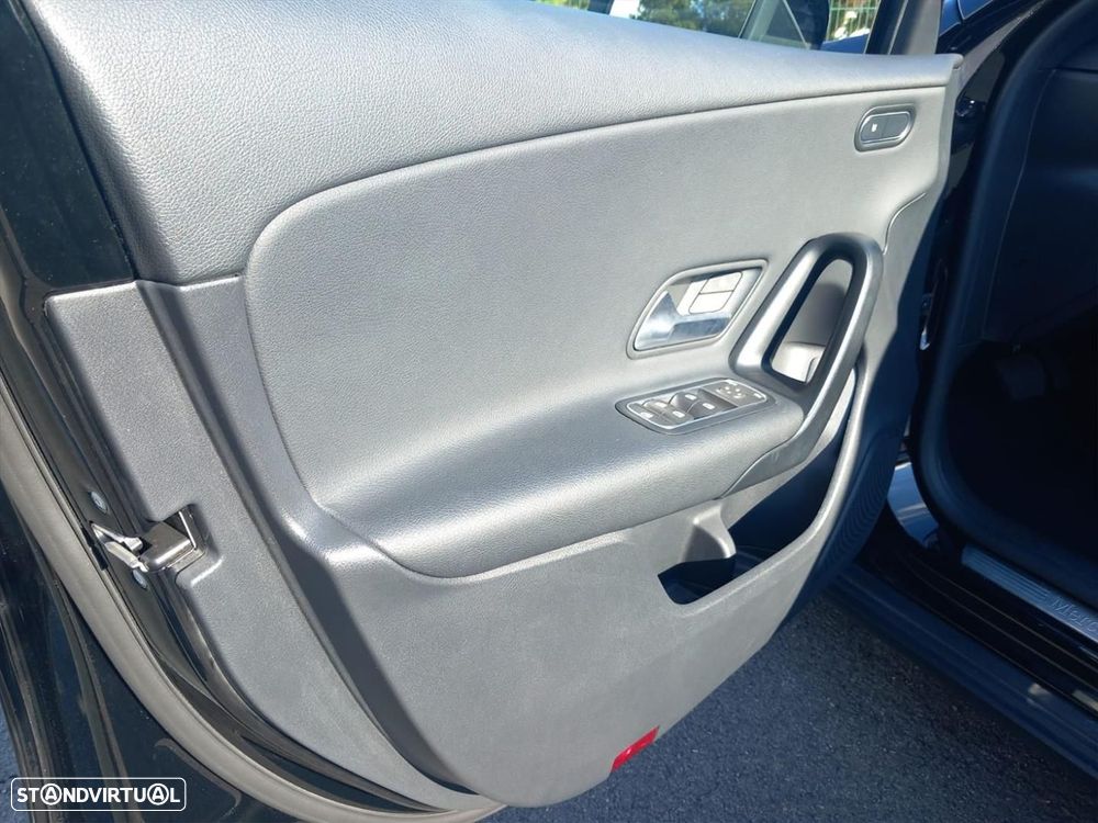 Mercedes-Benz A 250 e - 8