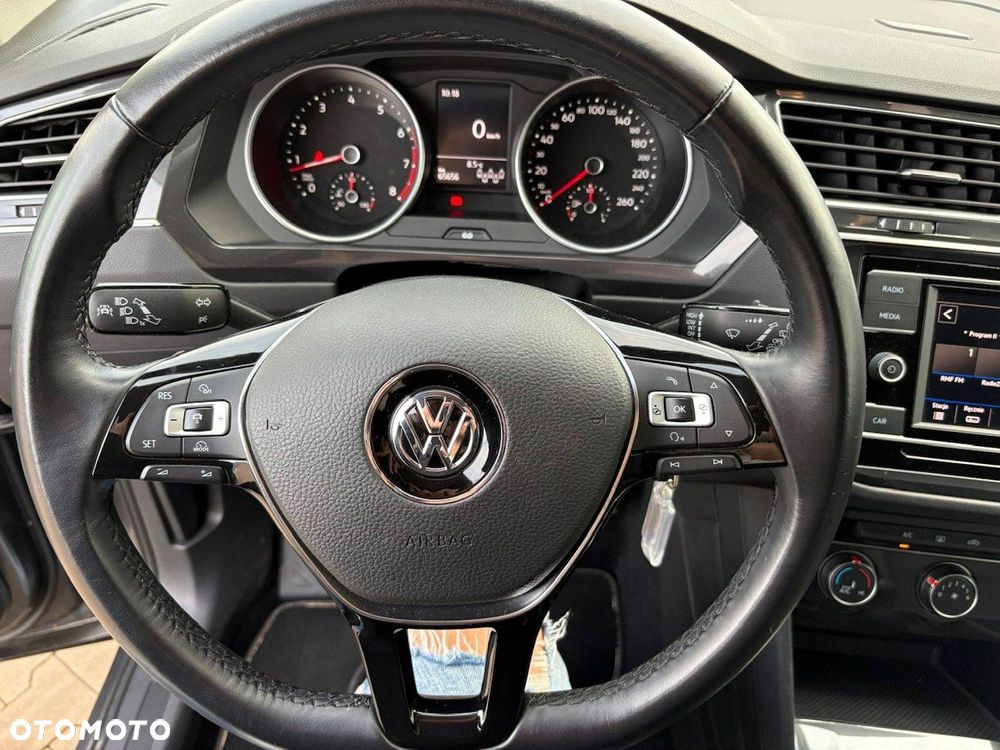 Volkswagen Tiguan Allspace - 18