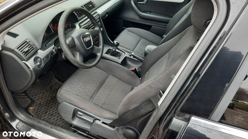 Audi A4 Avant 1.6 - 16