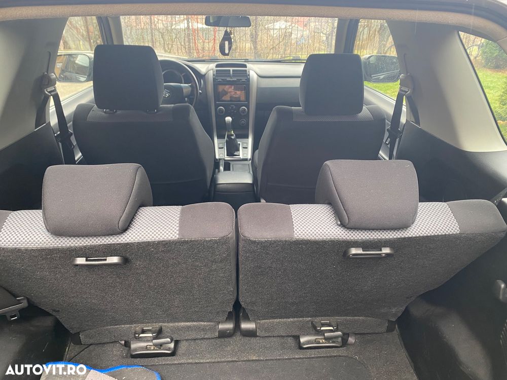 Suzuki Grand Vitara 1.6 Club - 4