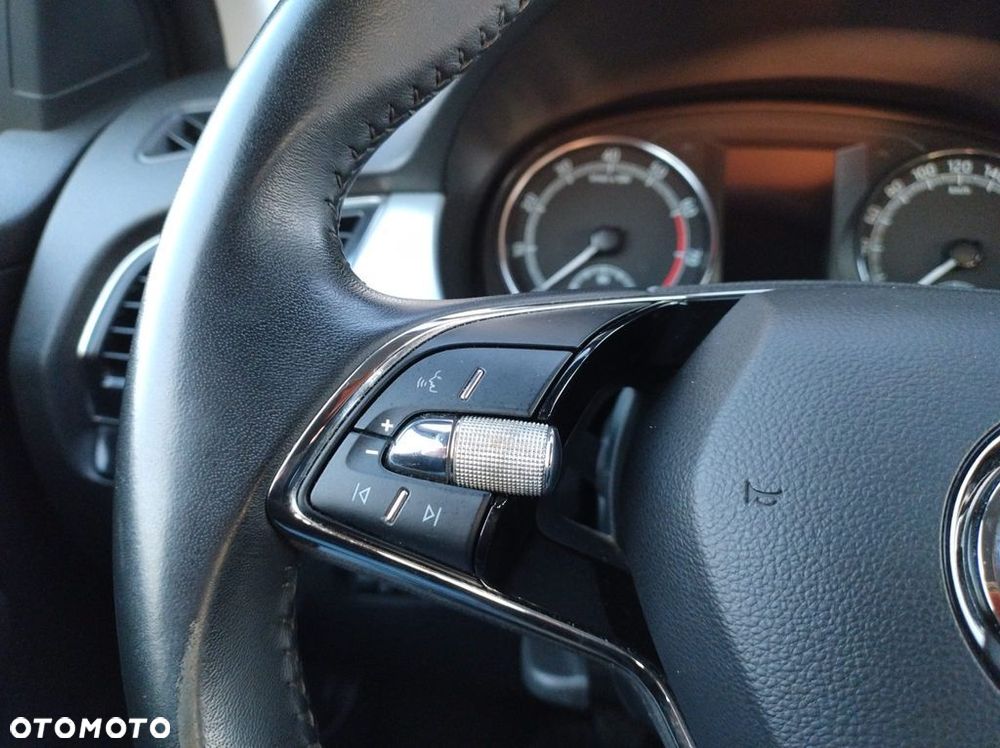 Skoda Fabia 1.0 TSI Ambition - 24