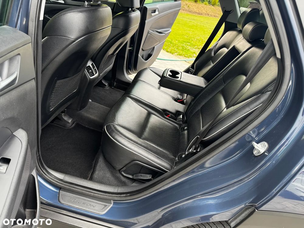 Hyundai Tucson 1.7 CRDI BlueDrive Style 2WD - 7