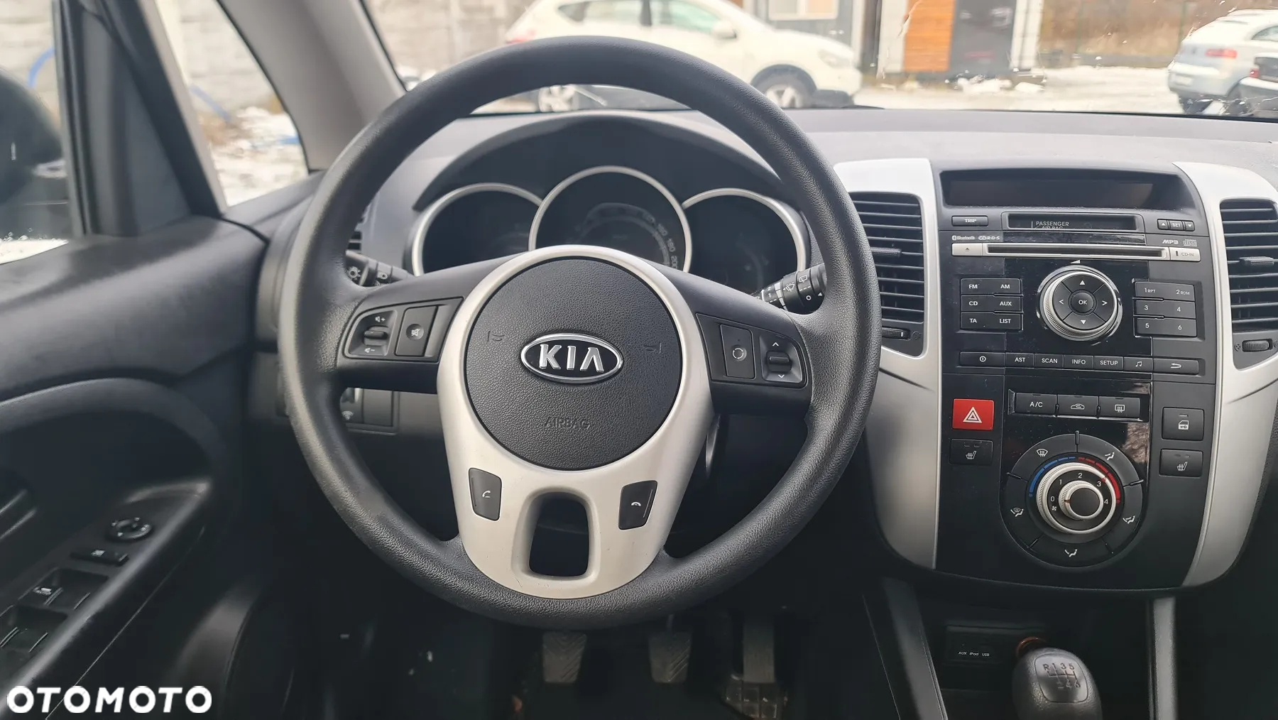 Kia Venga 1.4 CRDi 90 Edition 7 - 24
