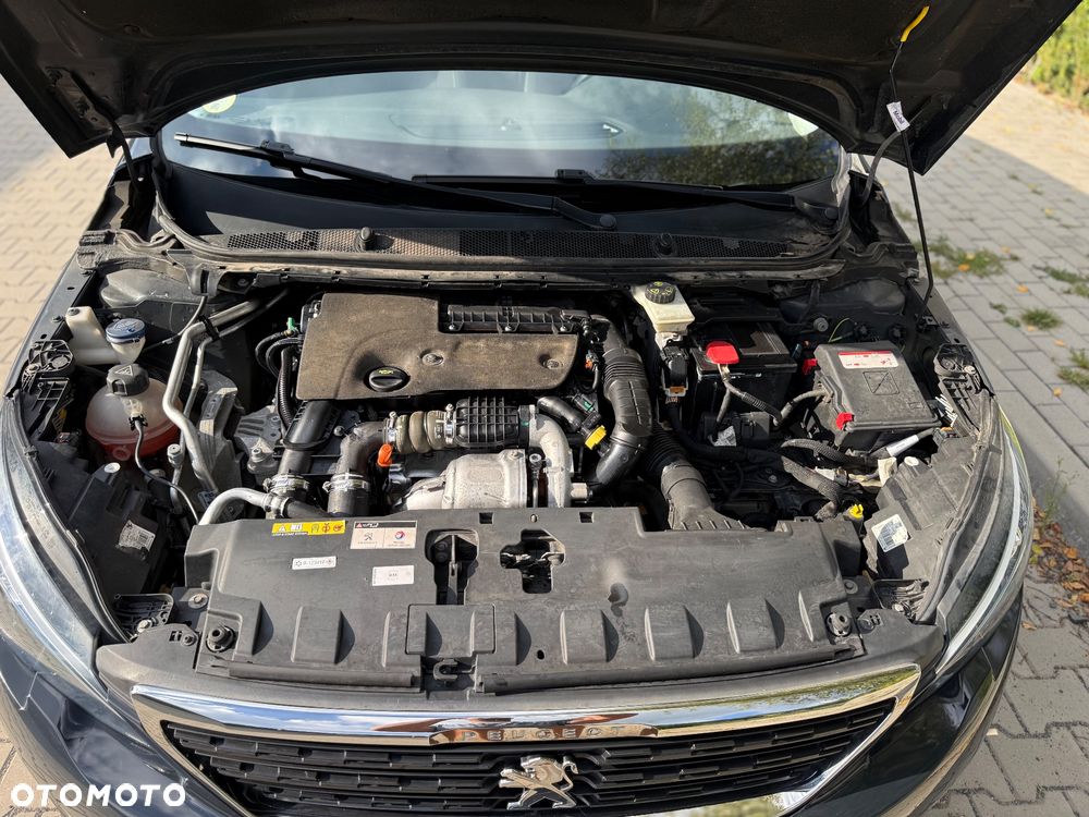 Peugeot 308 BlueHDi 120 EAT6 Stop & Start Active Business-Paket - 22