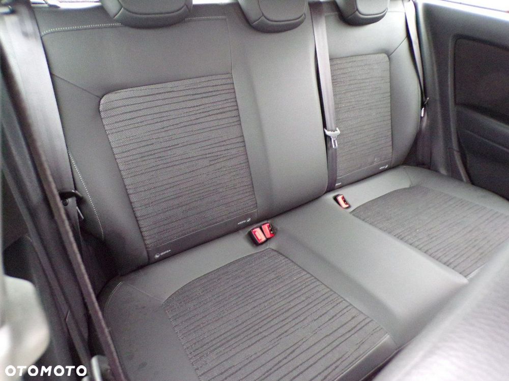 Opel Corsa - 22