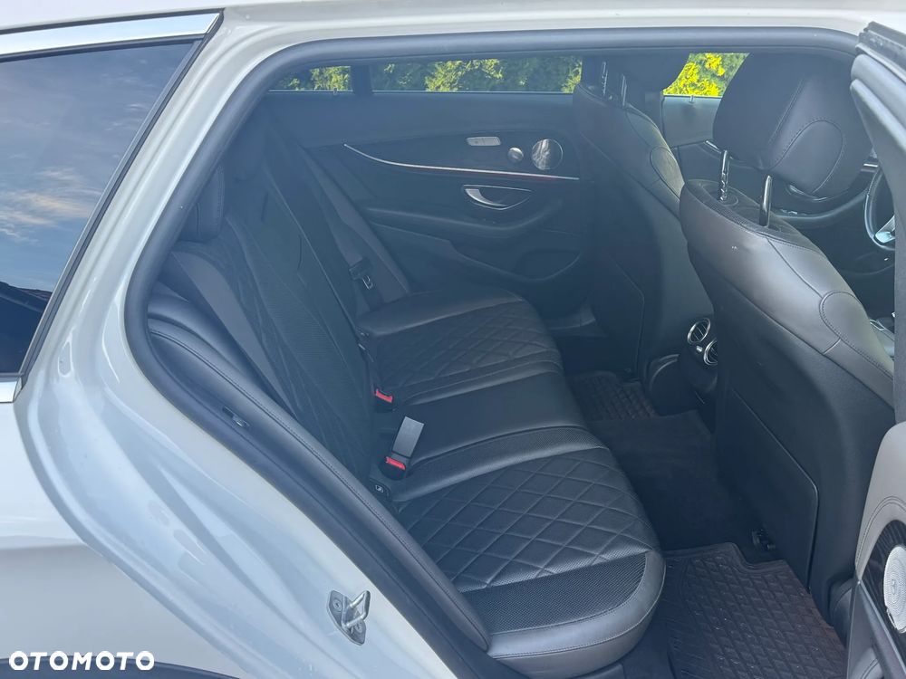 Mercedes-Benz Klasa E 350 d 4-Matic All-Terrain - 9