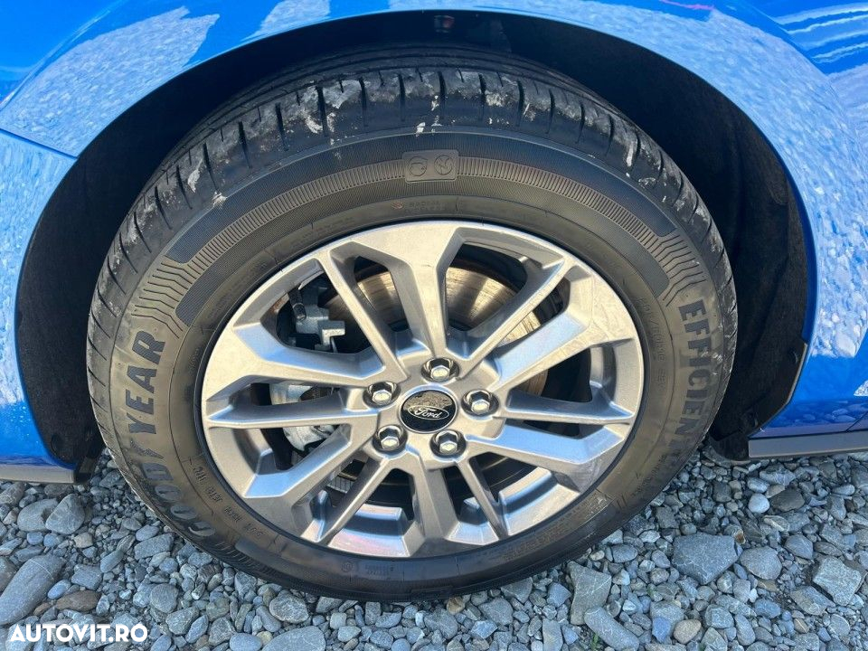 Ford Focus - 10