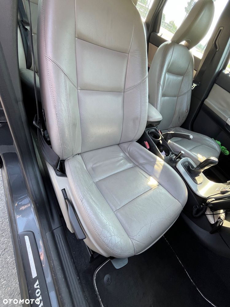 Volvo V50 2.4i - 9
