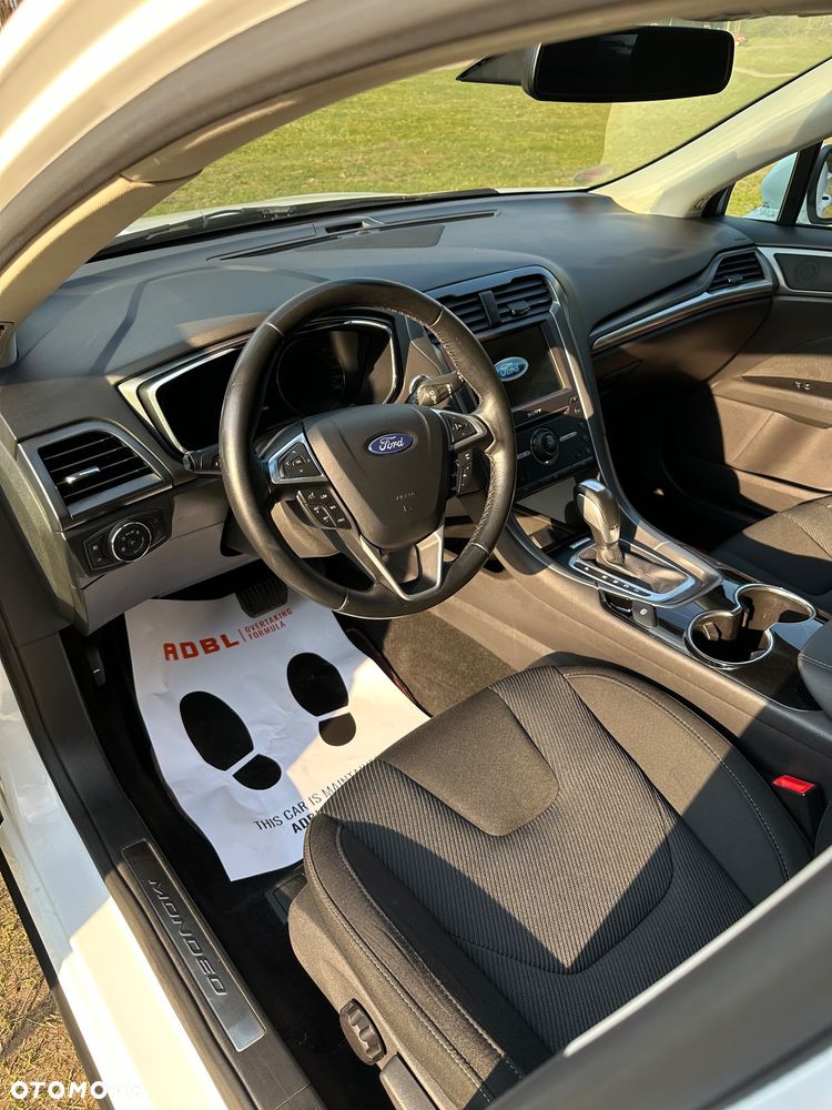 Ford Mondeo 2.0 TDCi Titanium PowerShift - 10