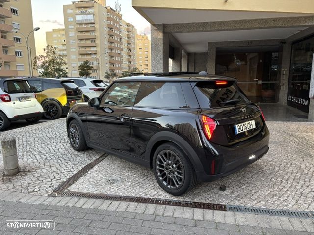 MINI 3 Portas Cooper C Essential - 6