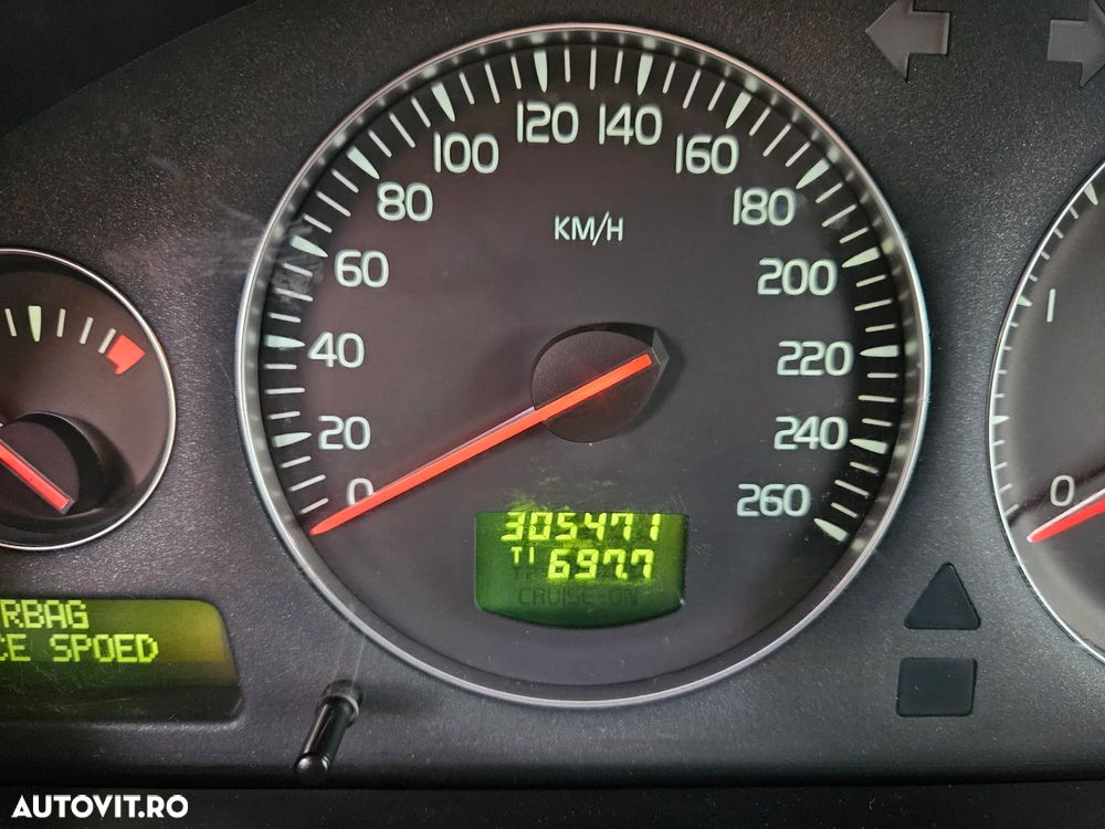 Volvo XC 90 D5 7 locuri - 6