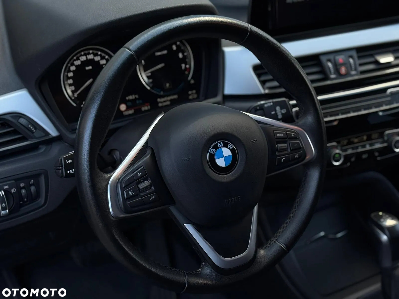 BMW X1 - 14