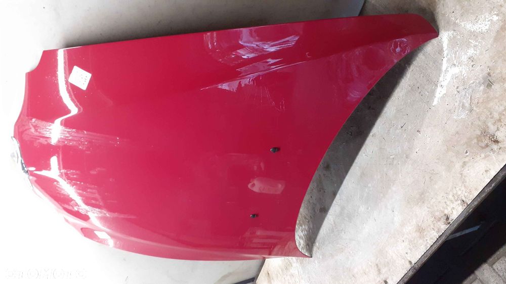 $ ALFA ROMEO 147 MASKA POKRYWA SILNIKA CZERWONY - 2