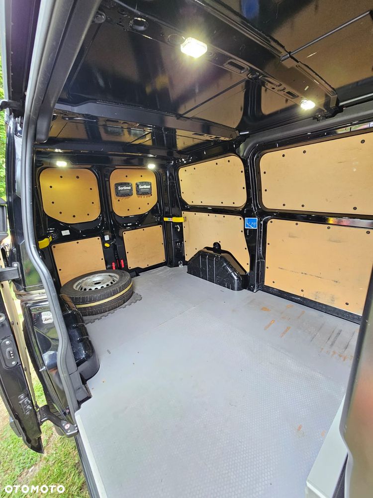 Ford Transit Custom - 16
