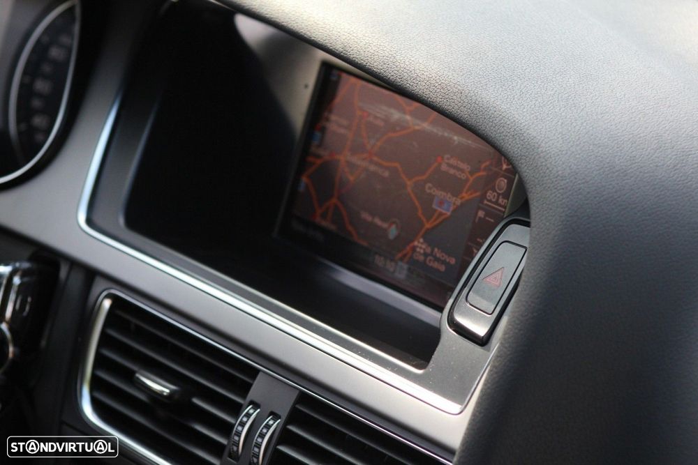 Audi A4 Avant 2.0 TDI Business Line - 10