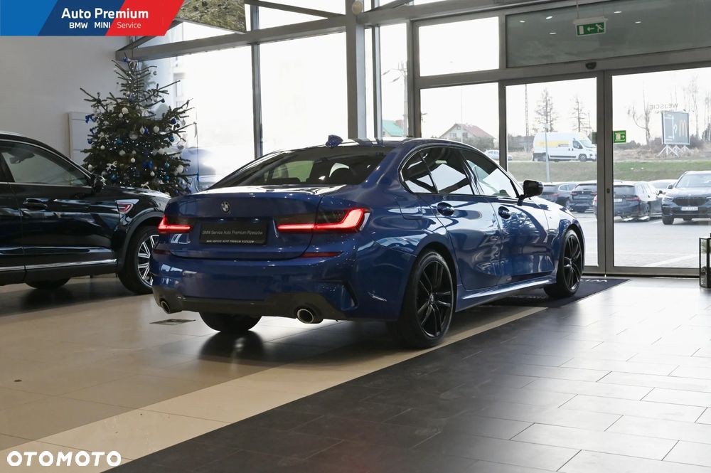 BMW Seria 3 320d xDrive - 19