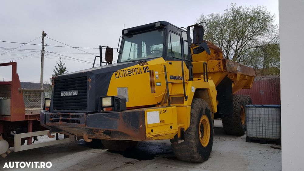Komatsu HN 300  Dumper 6X6 - 8