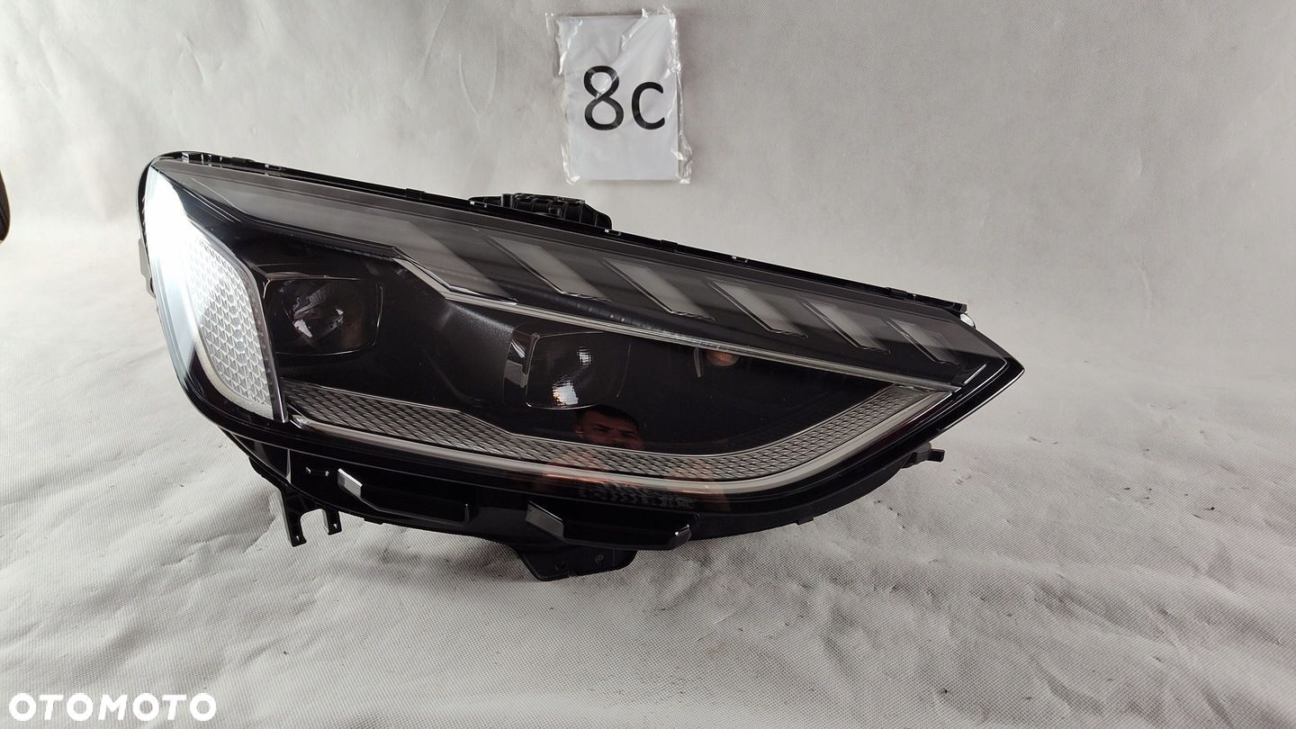 AUDI A4 B9 LIFT FULL LED MATRIX PRAWY LAMPA 8W0 - 1