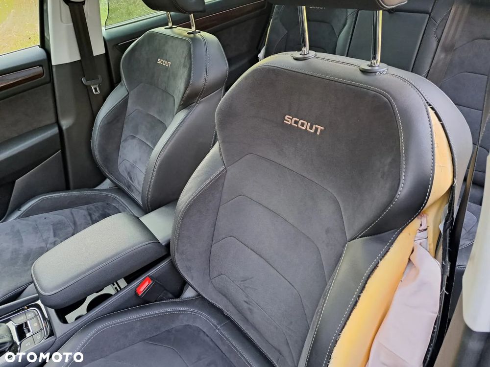 Skoda Kodiaq 2.0 TSI 4x4 Scout DSG 7os - 11