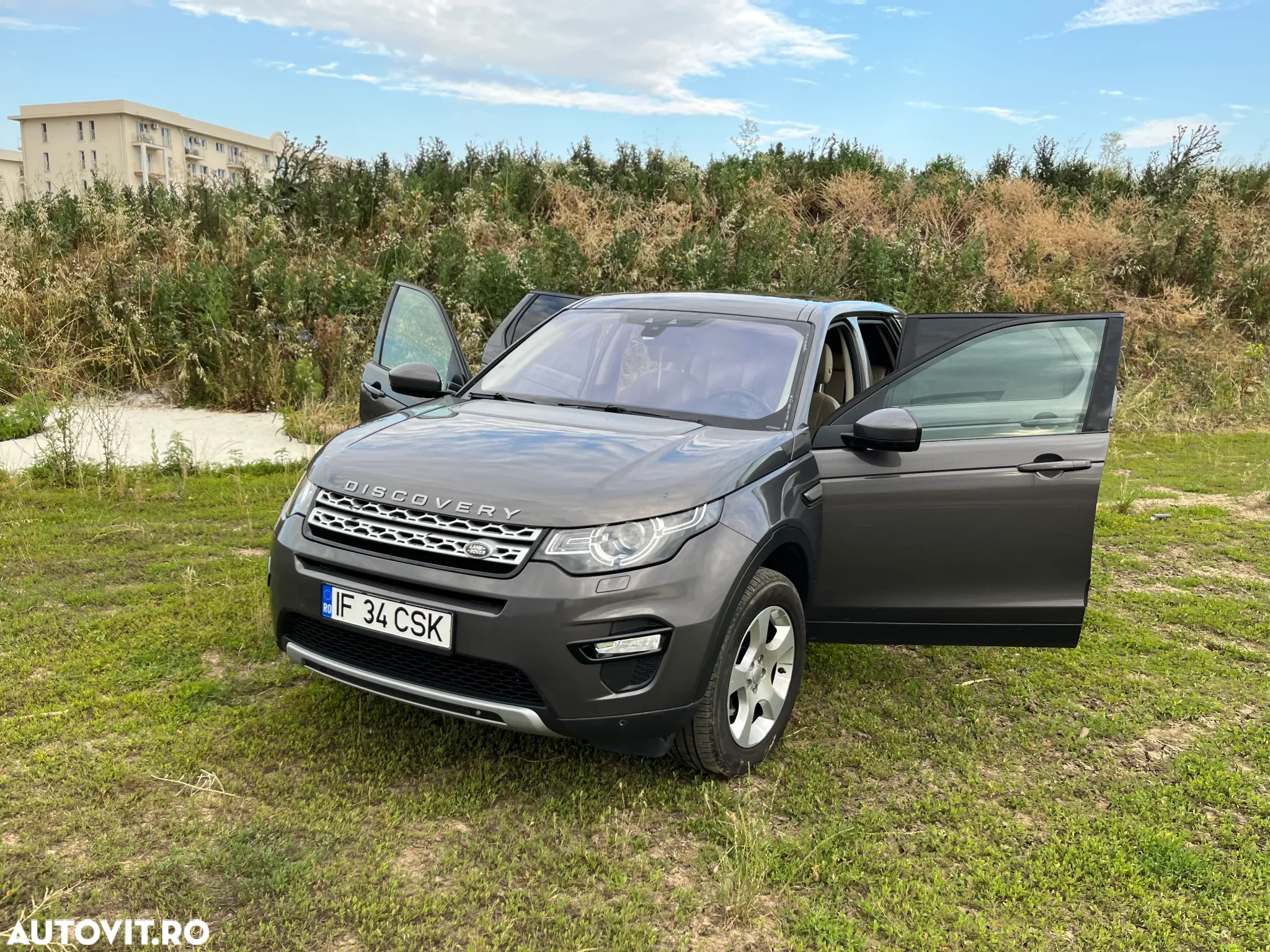 Land Rover Discovery Sport 2.0 l TD4 HSE Luxury Aut. - 2