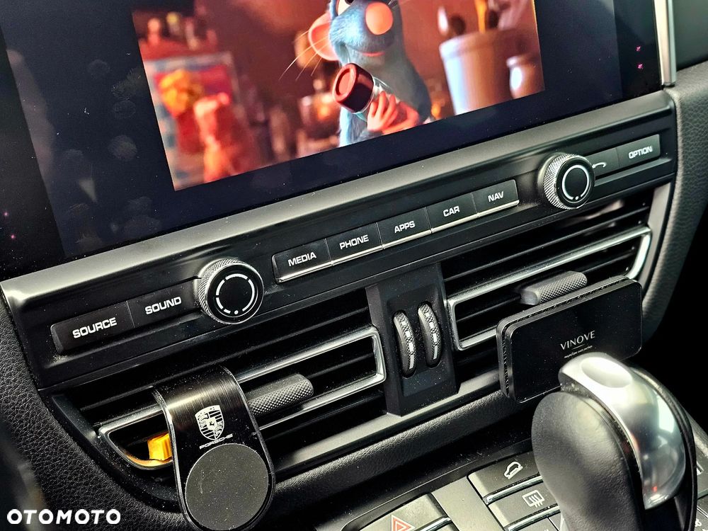 Porsche Macan Standard - 21