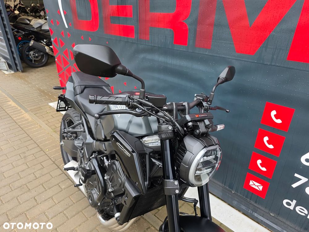 Honda CB - 24
