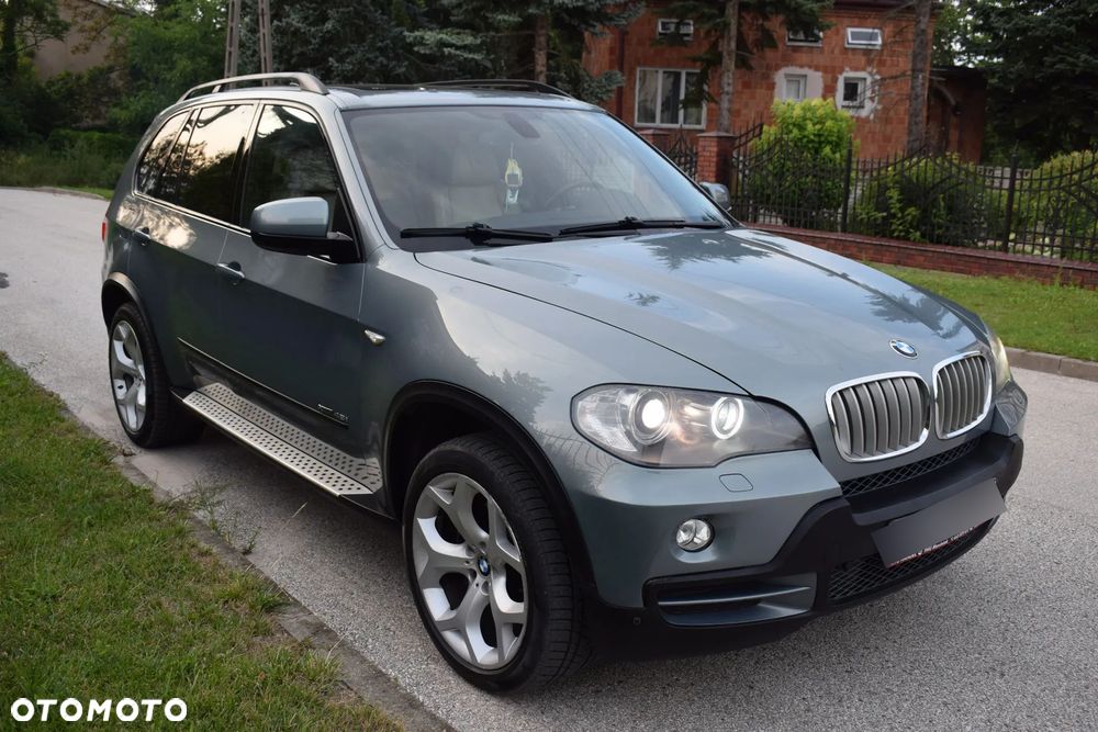 BMW X5 4.8i xDrive - 7