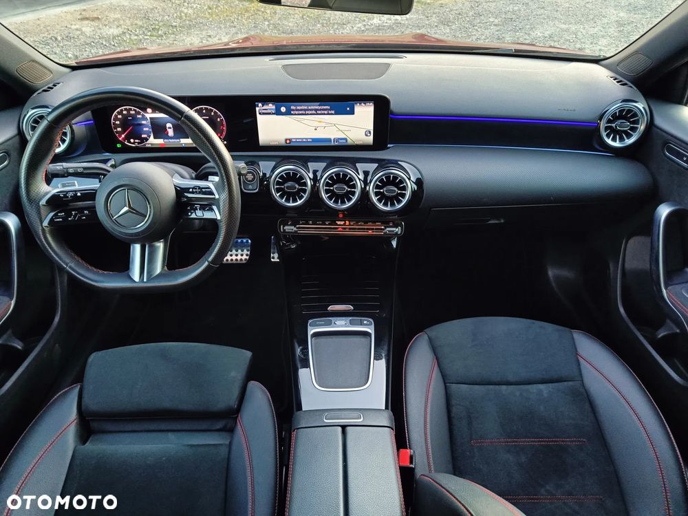Mercedes-Benz Klasa A 200 AMG Line 7G-DCT - 28