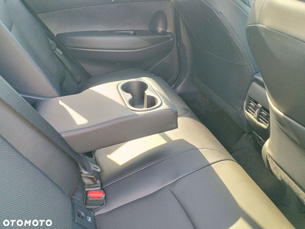 Toyota Corolla Cross 2.0 Hybrid Executive AWD - 14
