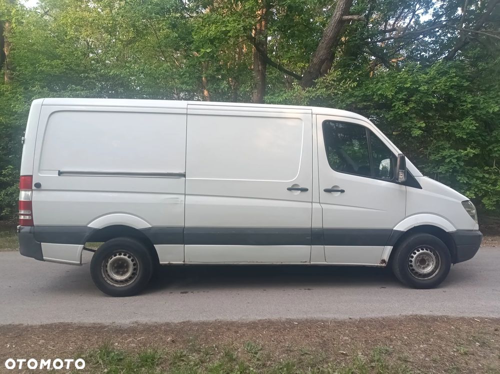Mercedes-Benz Sprinter - 5