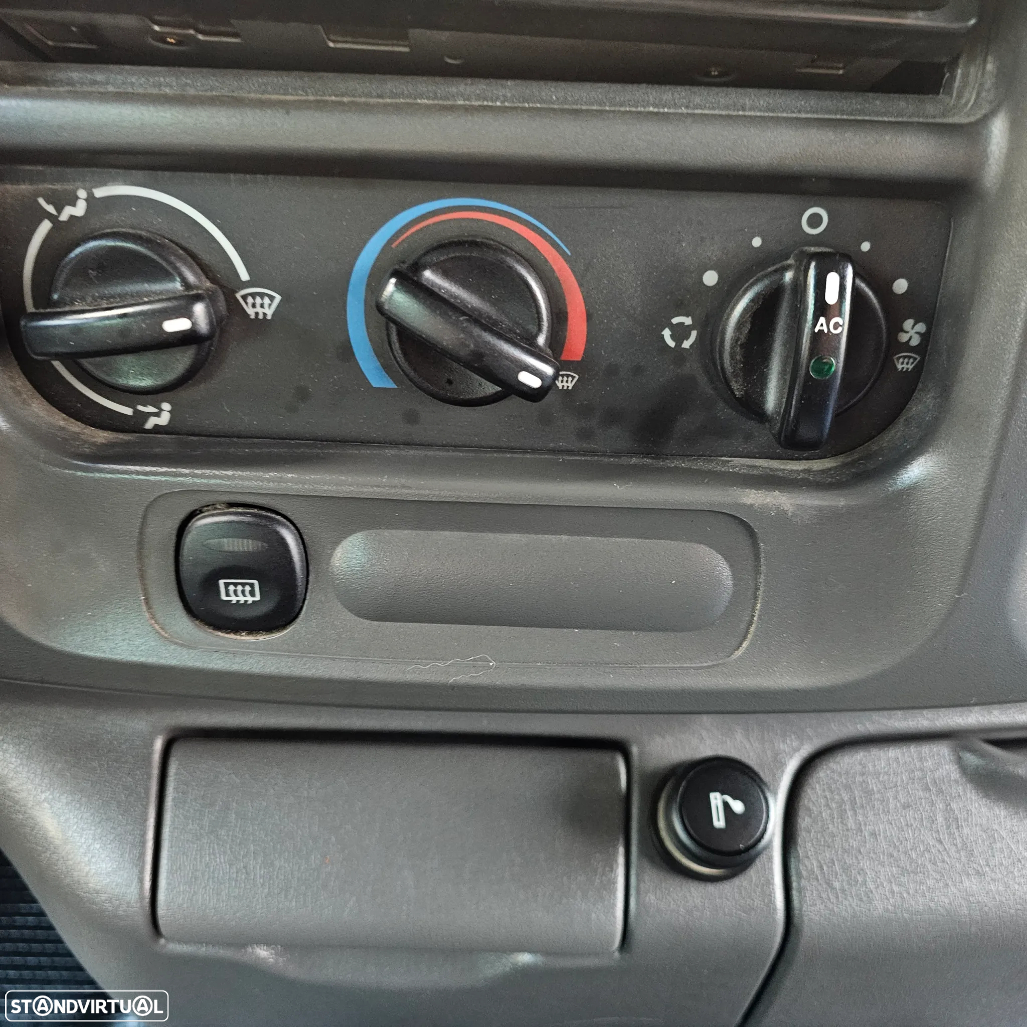 Ford Transit 300S 2.0 TDdi TN - 16