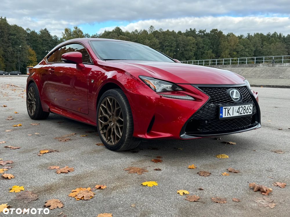 Lexus RC - 19