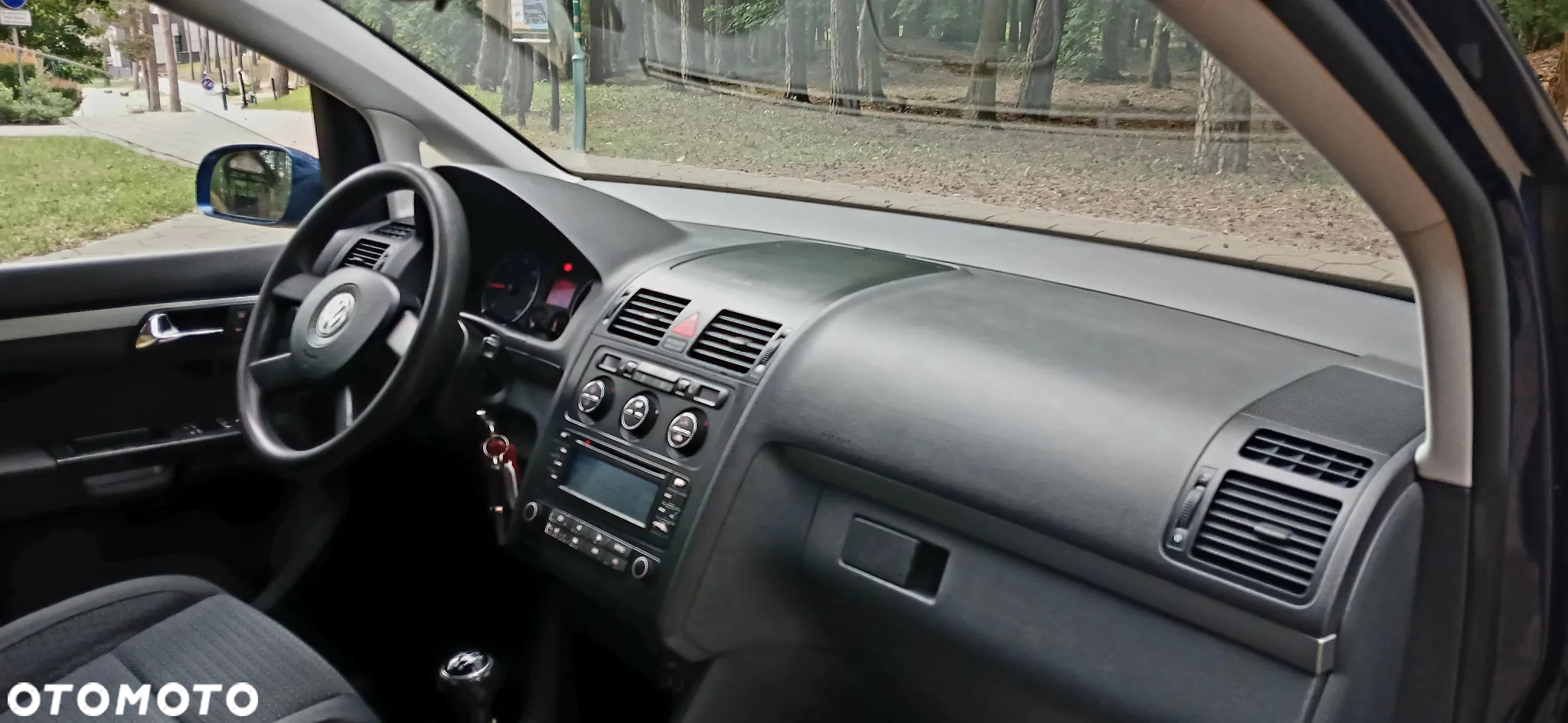 Volkswagen Touran 1.9 TDI Basis - 9