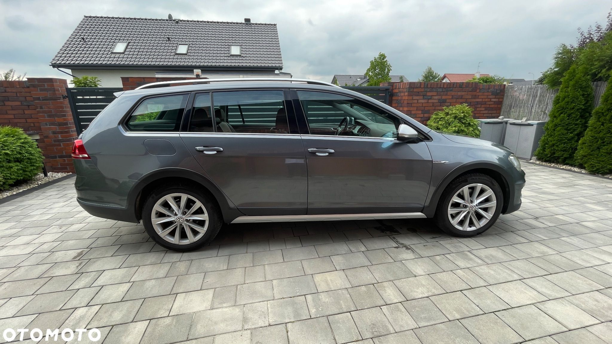 Volkswagen Golf Alltrack 1.8 TSI BMT 4Mot DSG - 1